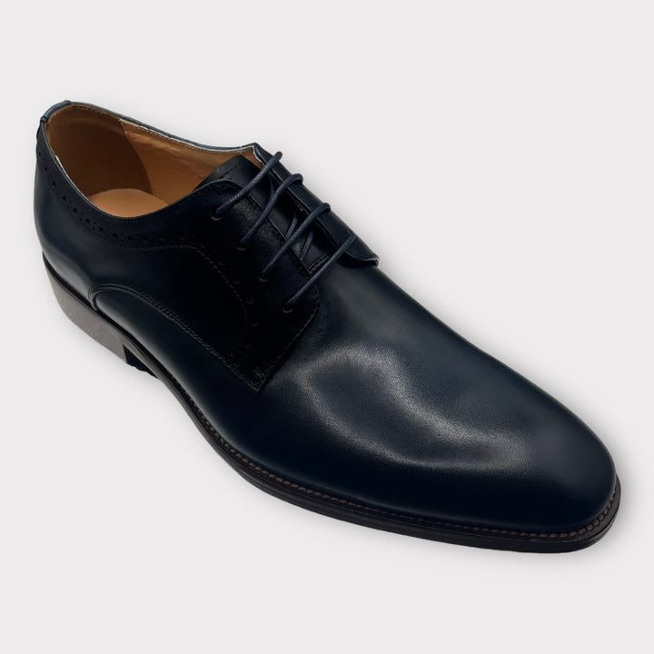 Lynn Oxford Navy Shoe