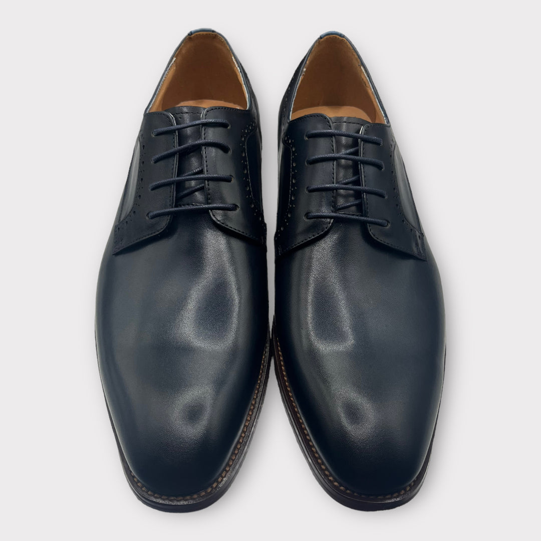 Lynn Oxford Navy Shoe