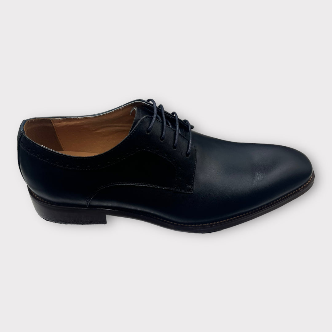 Lynn Oxford Navy Shoe