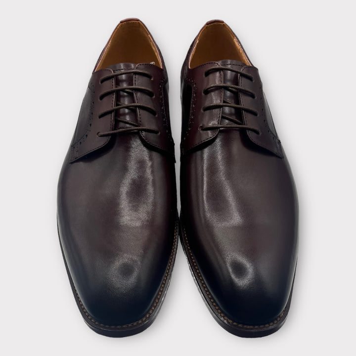 Lynn Oxford Burgundy Shoe