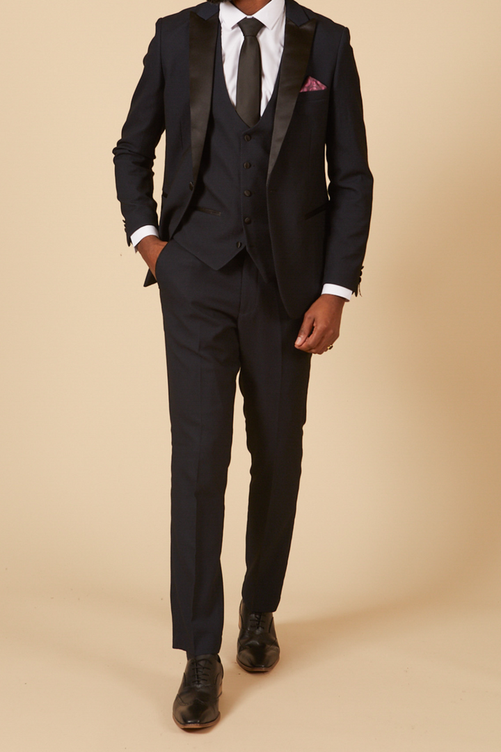 Dalton Navy Tux Lapel Diamond Three Piece Suit