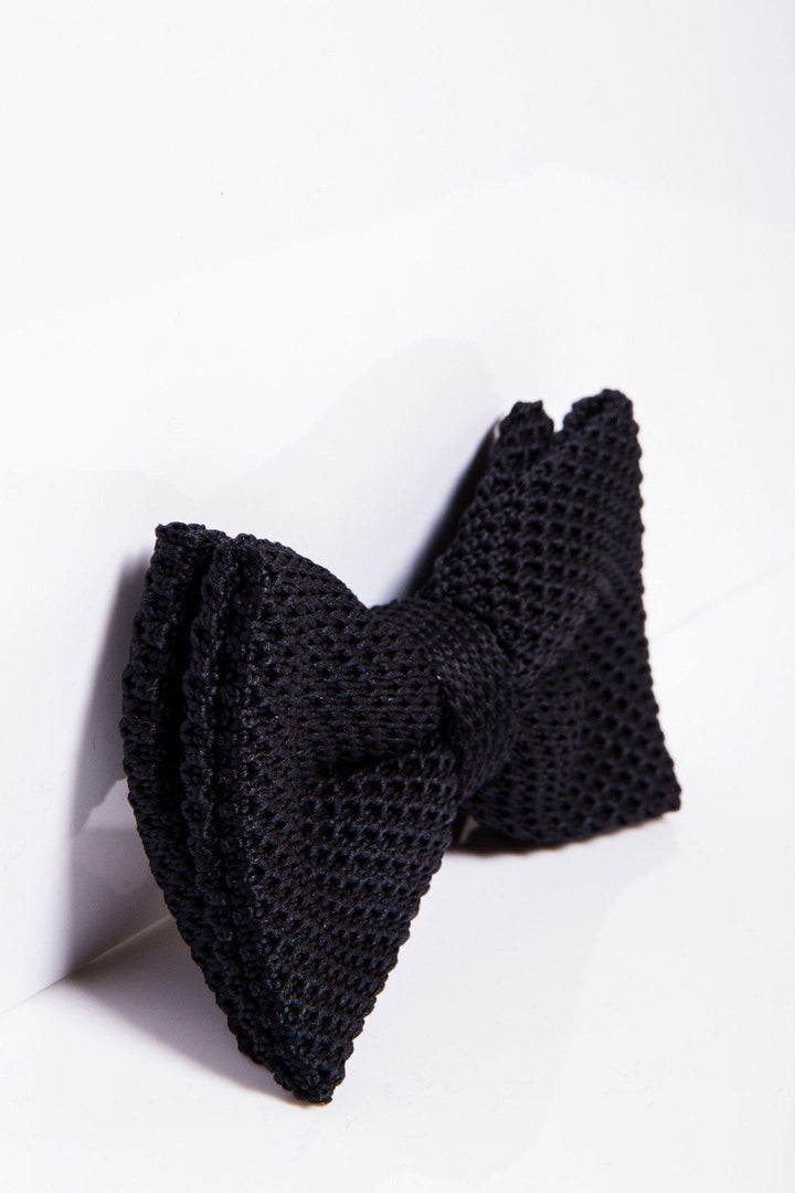 Knitted Double Layer Bow Tie In Black
